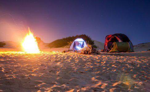 Throw tent, ideal for camping holidays