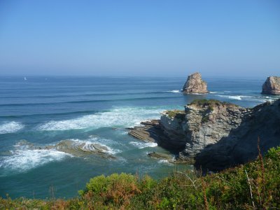 Les rochers près de la plage de Hendaye