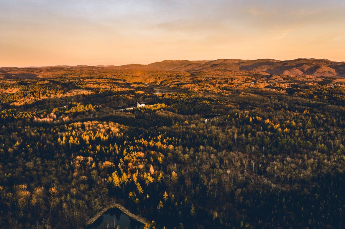 alexis-antoine-c4xY9q2o4vo-unsplash Mountain-landscape-vosges